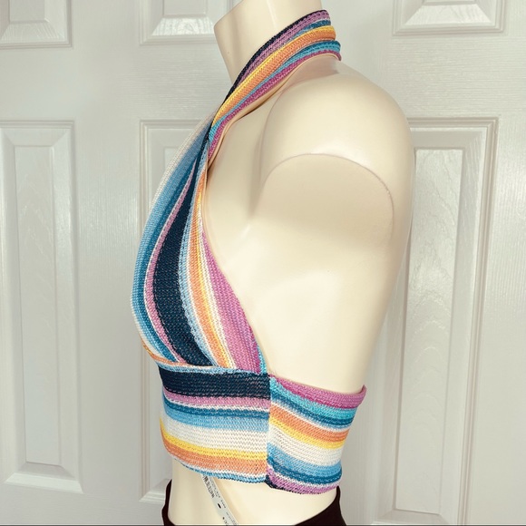 MOLLY AND ZOEY halter crop top twist halter crop top multi color stripes M Beach - Picture 2 of 8